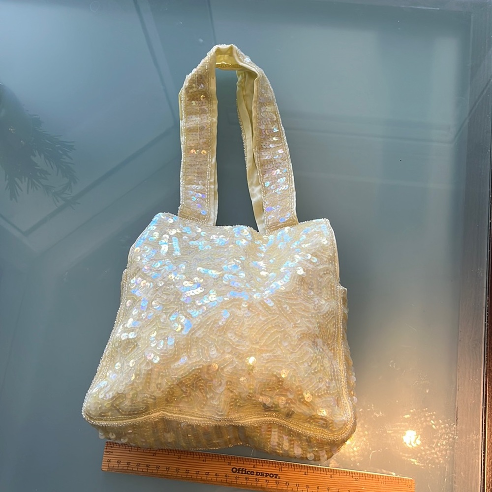 Woman’s bags yellow sequins